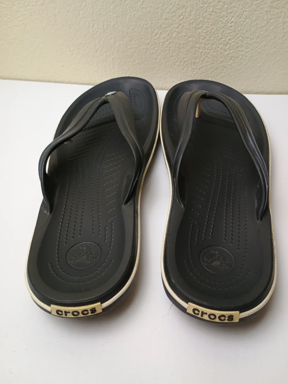 CROCS classic flip